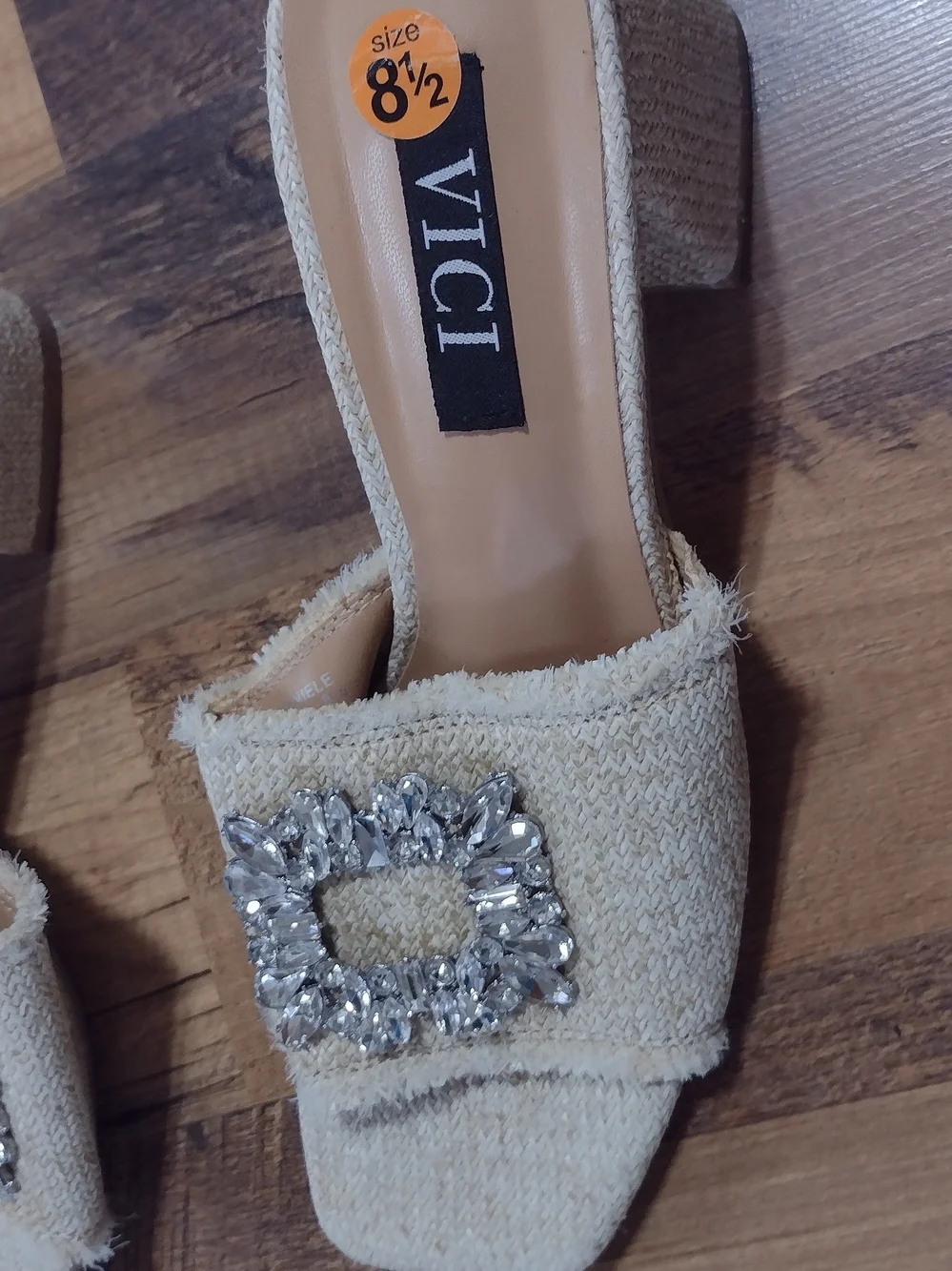 Embellished Cream Slide Sandals with Crystal Buckle Size 8.5